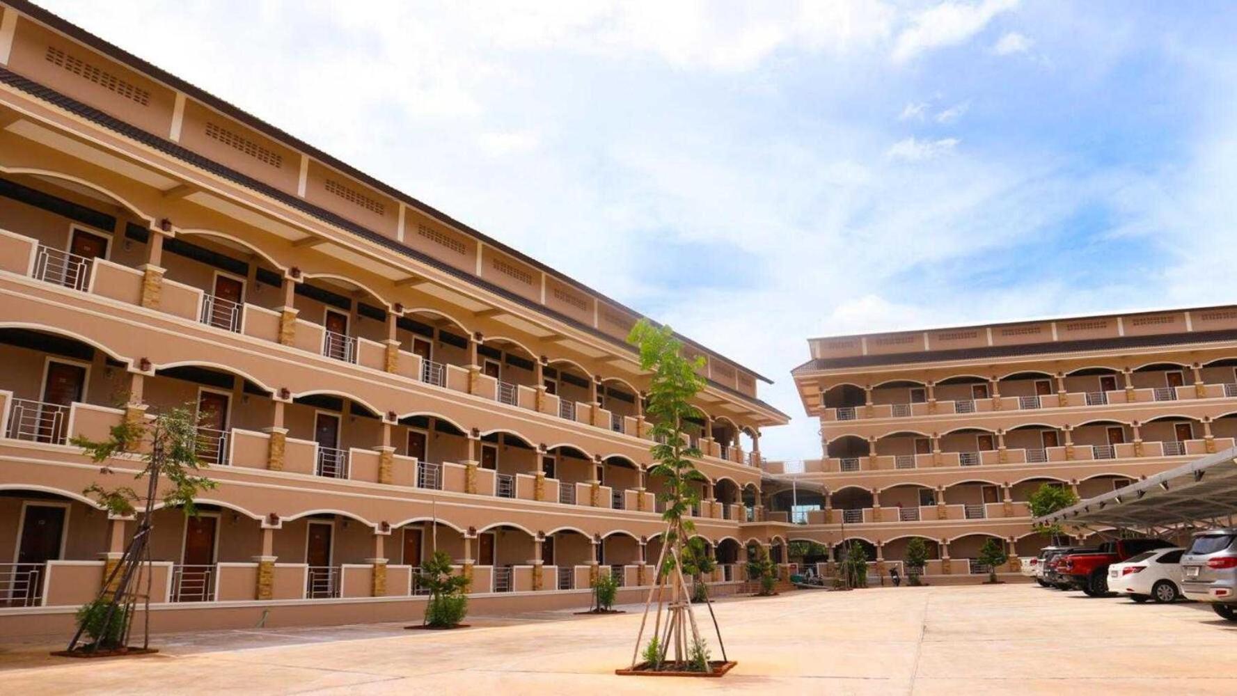 Capital O 75521 Sang Siri Apartment Samut Songkhram Exterior foto